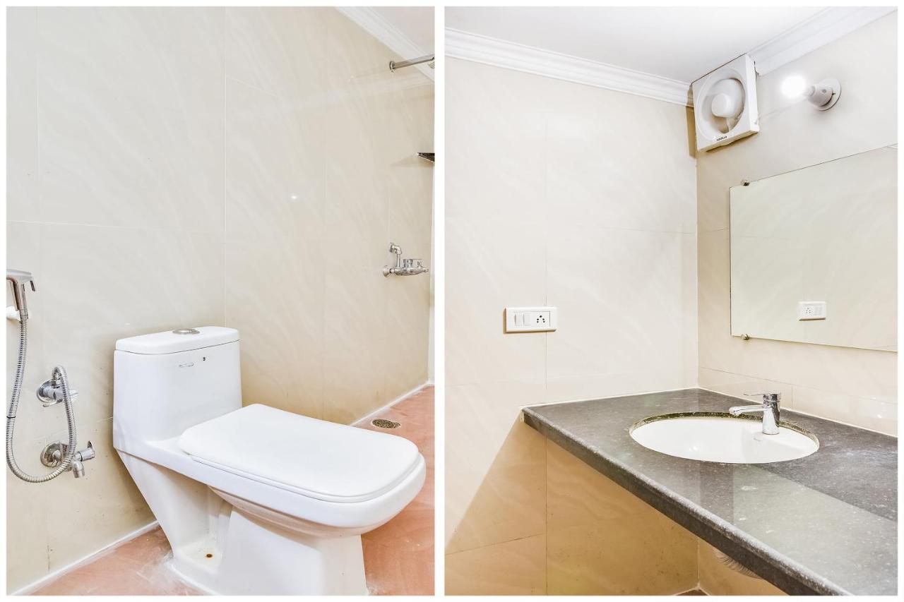 Capital O 23129 Chelsea Palace Hotel Khajuraho Ngoại thất bức ảnh